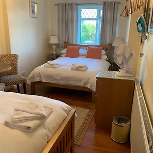 Parkview 3*, Cambridge Reino Unido
